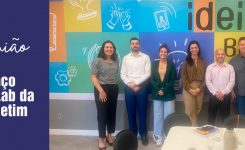 Reunião no Espaço Ideias Lab da PUC Betim